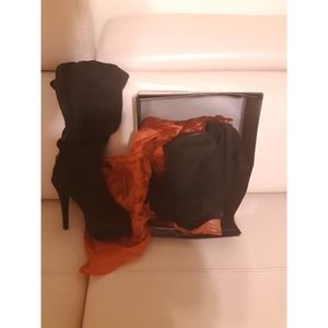 Kim Kardashian Suede boots
